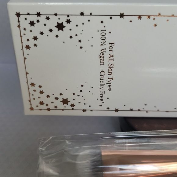 Crown All Eyes On You - 5 Pc Luxe Brush Set - Picture 4 of 7